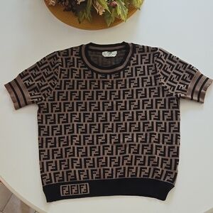 Short Sleeve Sweater
